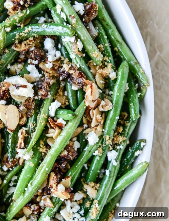 loaded skillet toasted green beans I howsweeteats.com