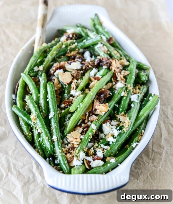 Loaded Skillet Toasted Green Beans Recipe 7 loaded skillet toasted green beans I howsweeteats.com