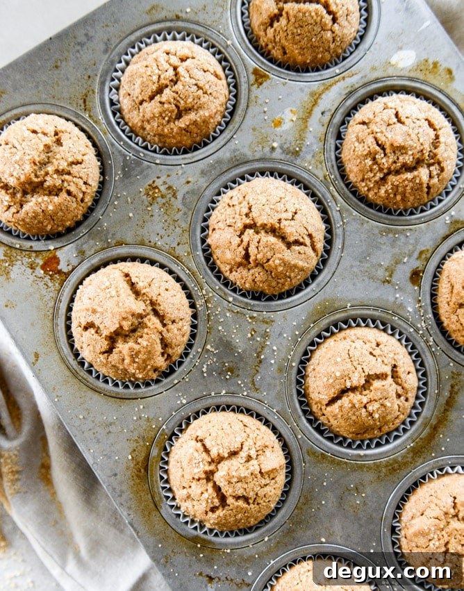 gingerbread muffins I howsweeteats.com