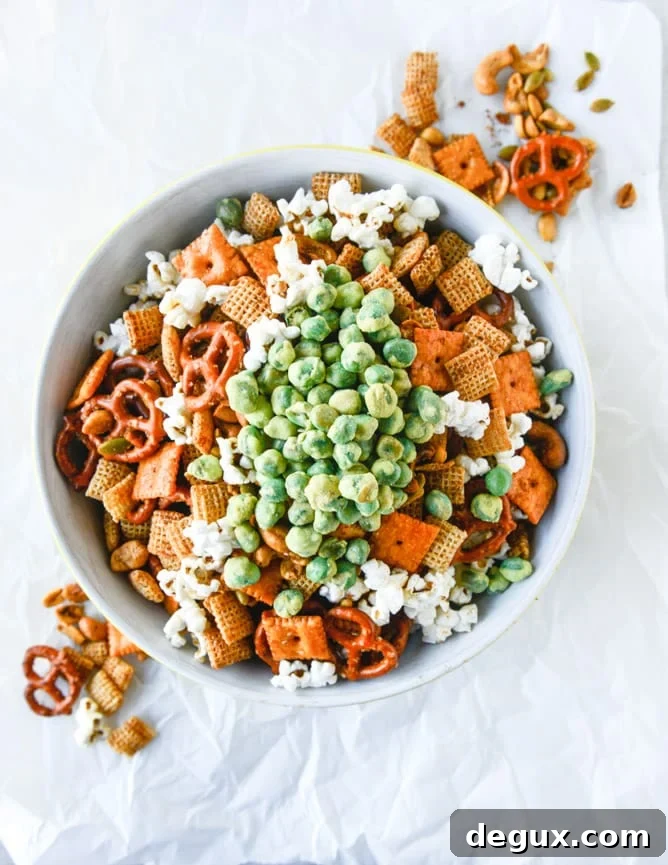 sweet + savory homemade snack mix I howsweeteats.com