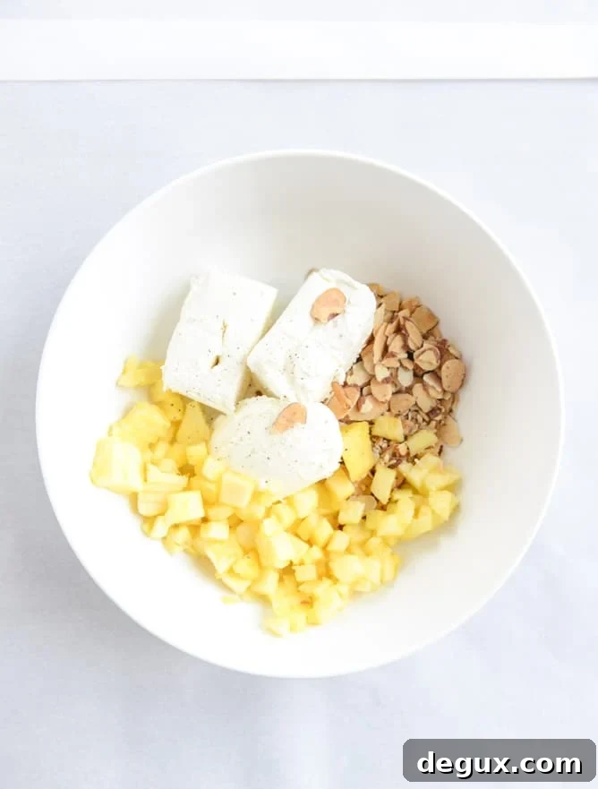 Build the Ultimate Cheese Board + 3 Mini Cheeseball Recipes 5 how to make a killer cheese plate I howsweeteats.com