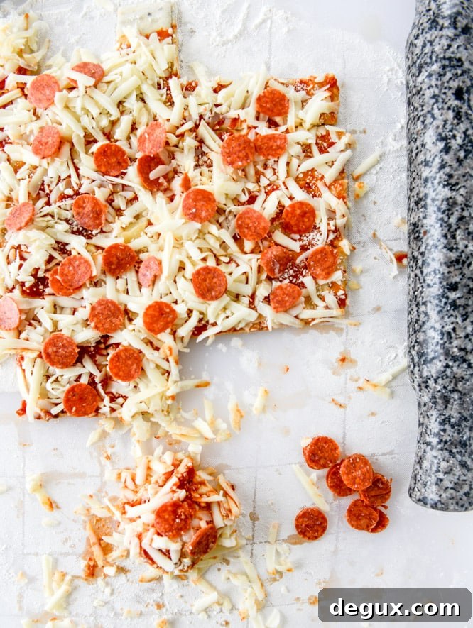 pepperoni pizza pull apart breads I howsweeteats.com