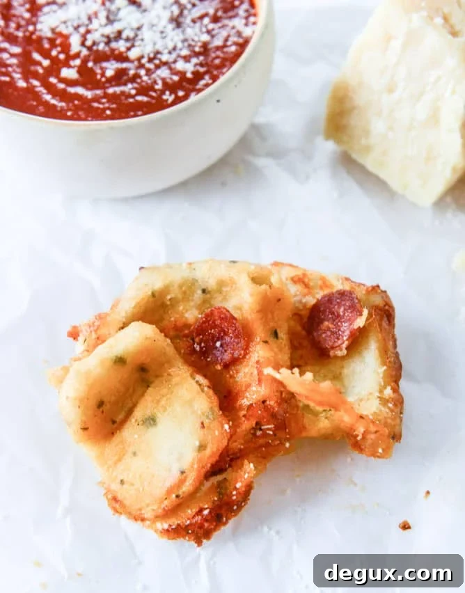 pepperoni pizza pull apart breads I howsweeteats.com