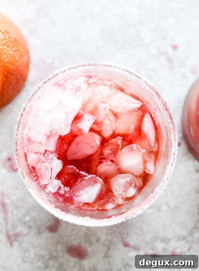 Spicy Vanilla Blood Orange Bourbon Smash Recipe 5 blood orange bourbon smash with spicy vanilla sugar I howsweeteats.com
