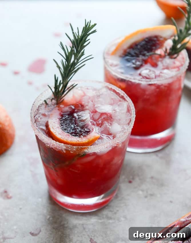 Spicy Vanilla Blood Orange Bourbon Smash Recipe 9 blood orange bourbon smash with spicy vanilla sugar I howsweeteats.com