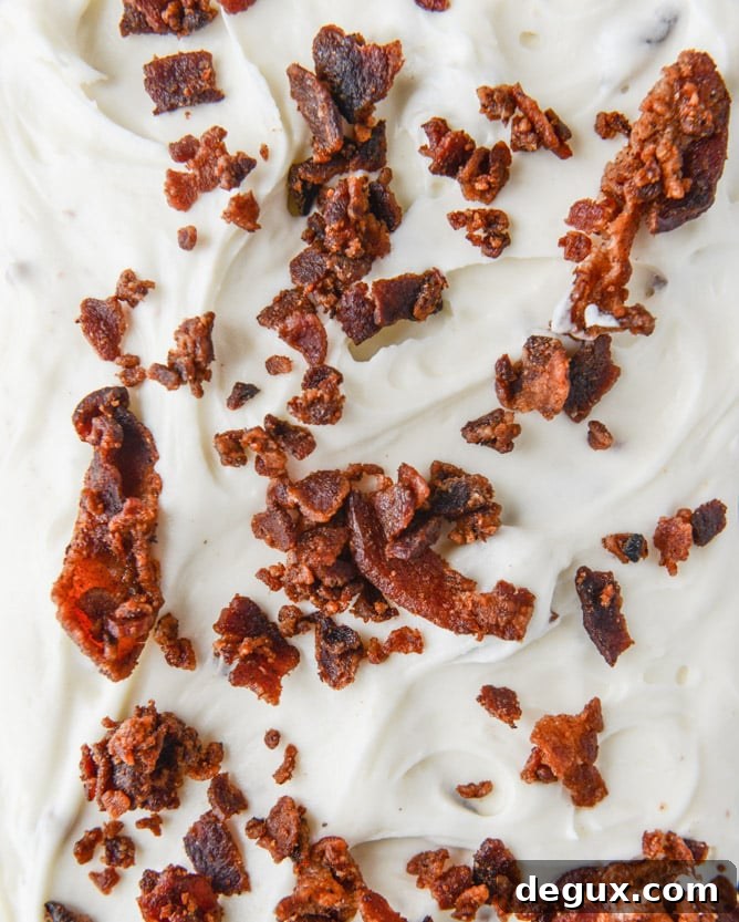 Chocolate Pound Cake with Bacon Bourbon Glaze 8 chocolate pound cake with bacon bourbon frosting I howsweeteats.com