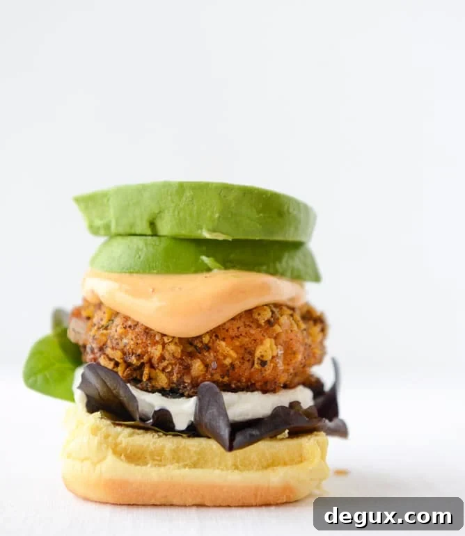 Chipotle Salmon Sliders with Crispy Tortilla Crust 6 tortilla crusted chipotle salmon sliders I howsweeteats.com