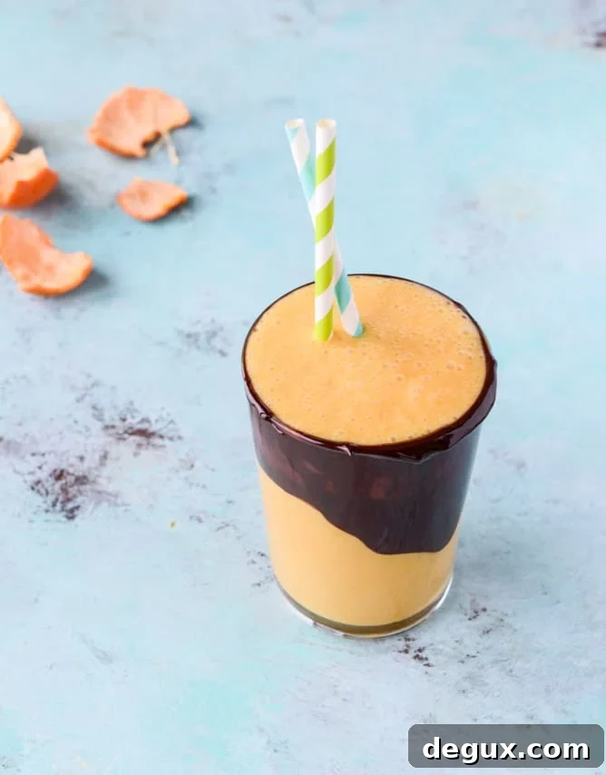 chocolate covered clementine smoothie I howsweeteats.com