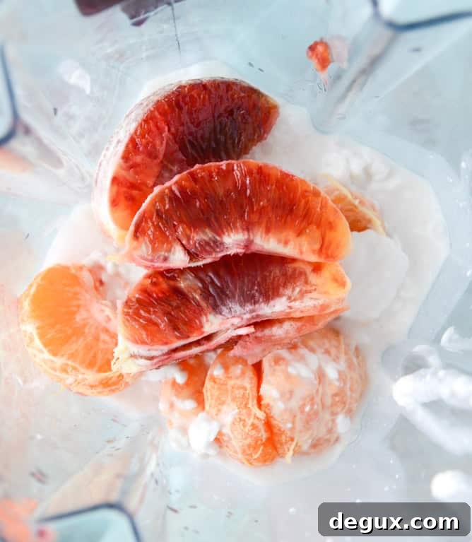 chocolate covered clementine smoothie I howsweeteats.com