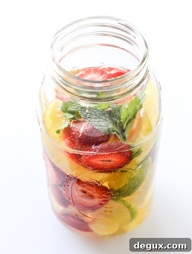 pineapple sangria I howsweeteats.com