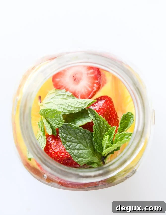 pineapple sangria I howsweeteats.com