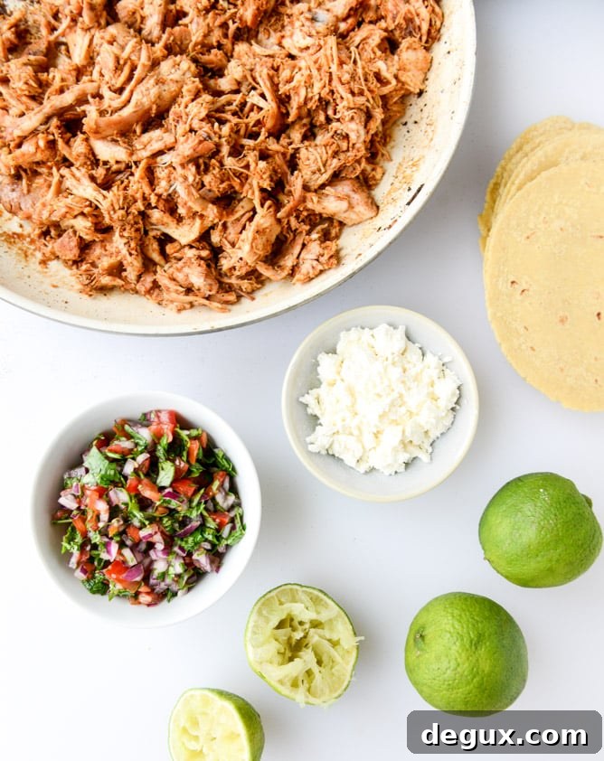 easy weeknight chicken tacos I howsweeteats.com