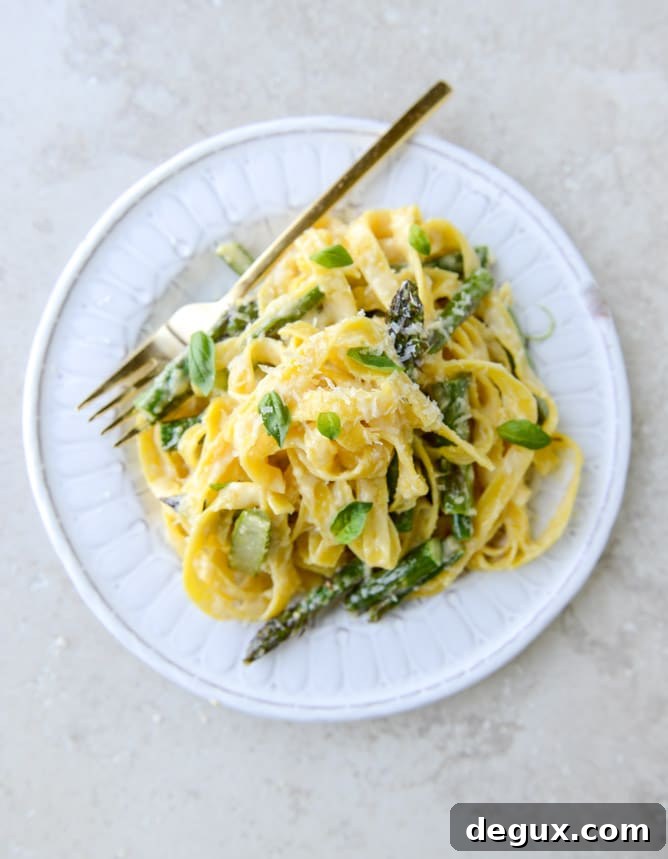 pasta with asparagus and parmesan fonduta I howsweeteats.com