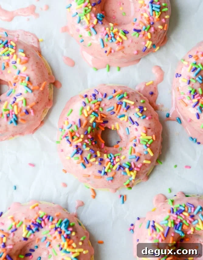 strawberry buttermilk sprinkle donuts I howsweeteats.com
