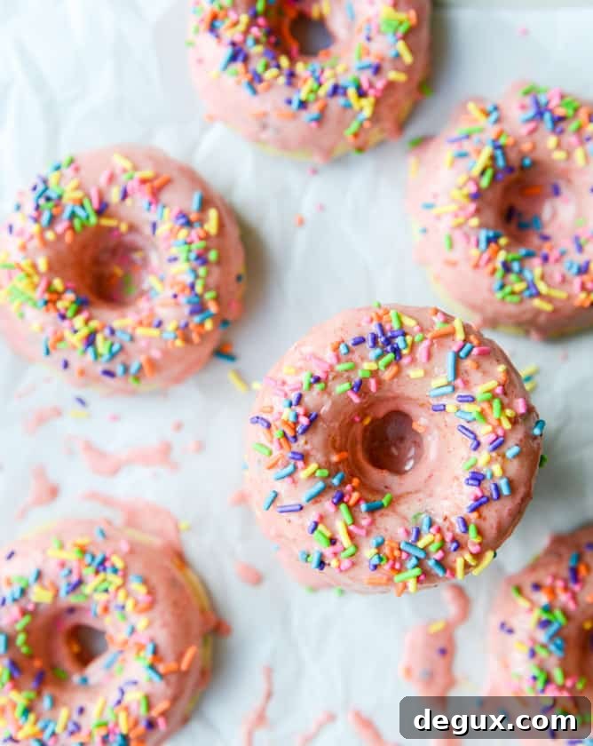 strawberry buttermilk sprinkle donuts I howsweeteats.com