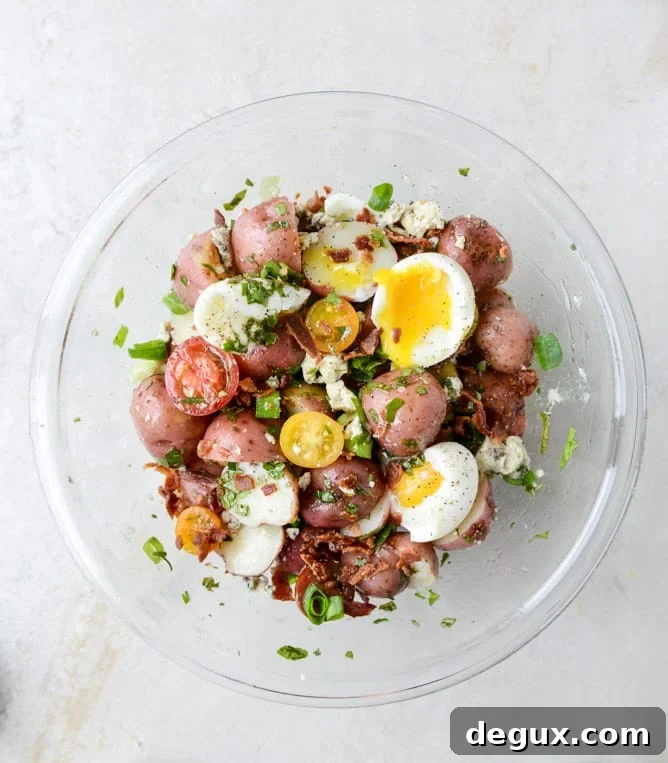 bacon blue potato salad with soft boiled eggs I howsweeteats.com