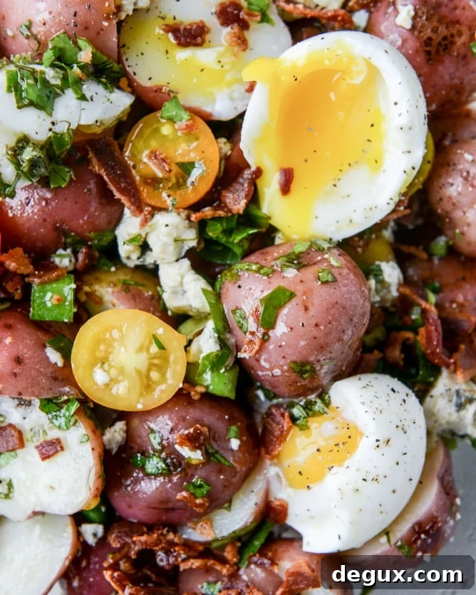 Creamy Bacon & Blue Cheese Potato Salad with Soft-Boiled Eggs 6 bacon blue potato salad with soft boiled eggs I howsweeteats.com