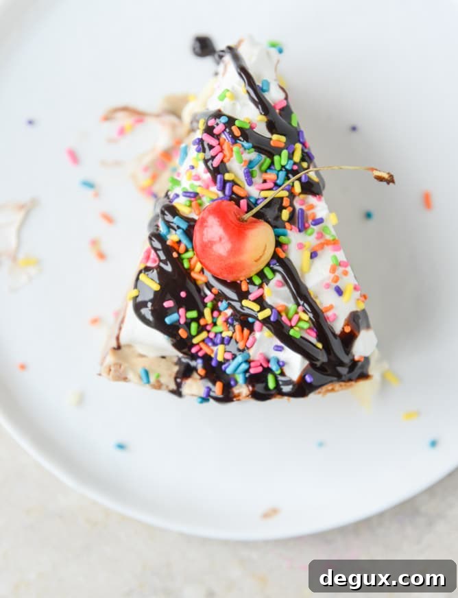 Coffee Ice Cream Sundae Pie with Hot Fudge and Macaroon Crust 2 coffee ice cream sundae pie with a macaroon crust I howsweeteats.com