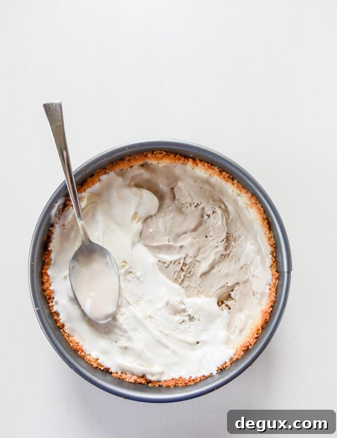 Coffee Ice Cream Sundae Pie with Hot Fudge and Macaroon Crust 3 coffee ice cream sundae pie with a macaroon crust I howsweeteats.com