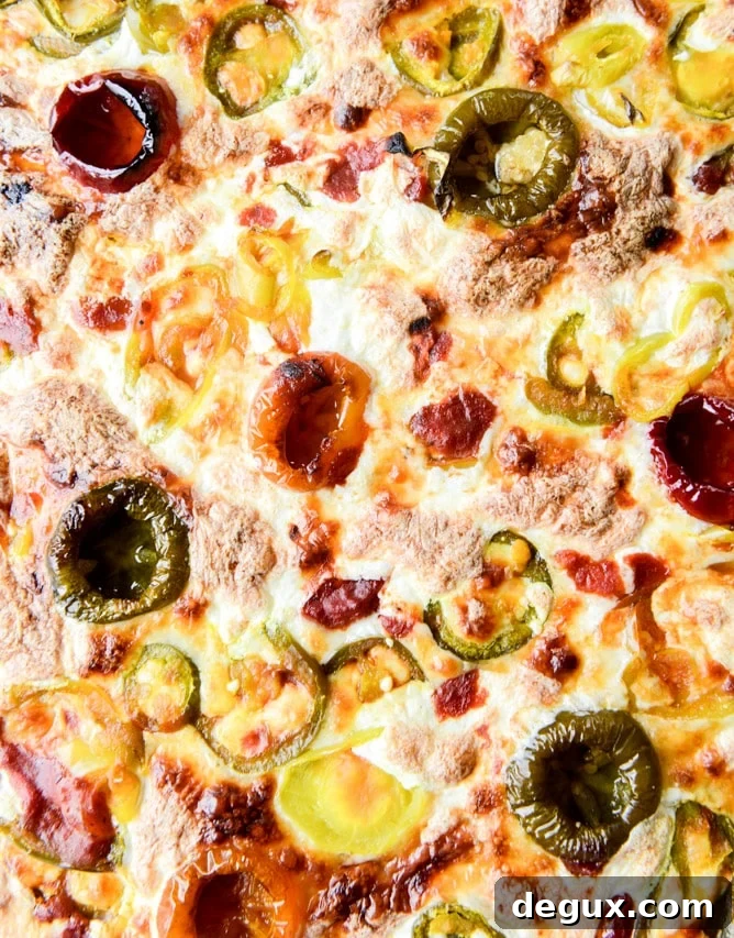 Spicy-Sweet Triple Pepper Pizza Recipe 6 hot and sweet triple pepper pizza I howsweeteats.com