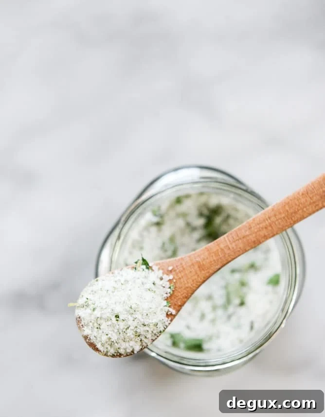 DIY garden herb salt I howsweeteats.com