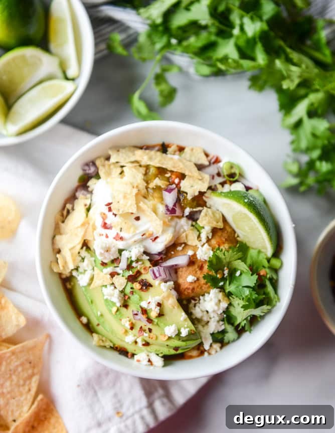 spicy chicken chili with pumpkin beer biscuits I howsweeteats.com