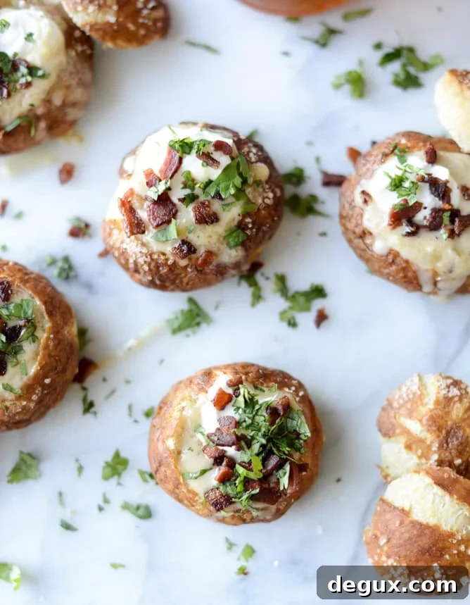 cider cheese soup shooters in mini pretzel bread bowls I howsweeteats.com