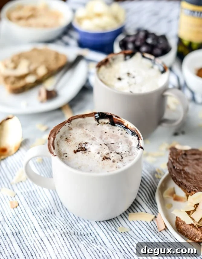 Nutella Latte Recipe: How to Make a Creamy Chocolate-Hazelnut Coffee 7 how to make a nutella latte I howsweeteats.com