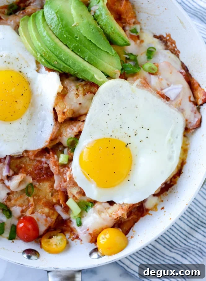 Skillet Chilaquiles Recipe: Crispy Tortillas in Spicy Salsa Verde 6 easy skillet chilaquiles I howsweeteats.com