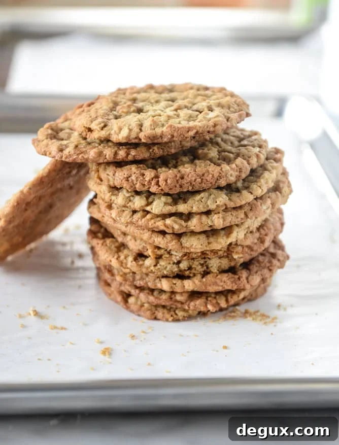 Thin Chewy Spiced Oatmeal Cookies with Brown Butter Glaze 4 thin and chewy spiced oatmeal cookies I howsweeteats.com