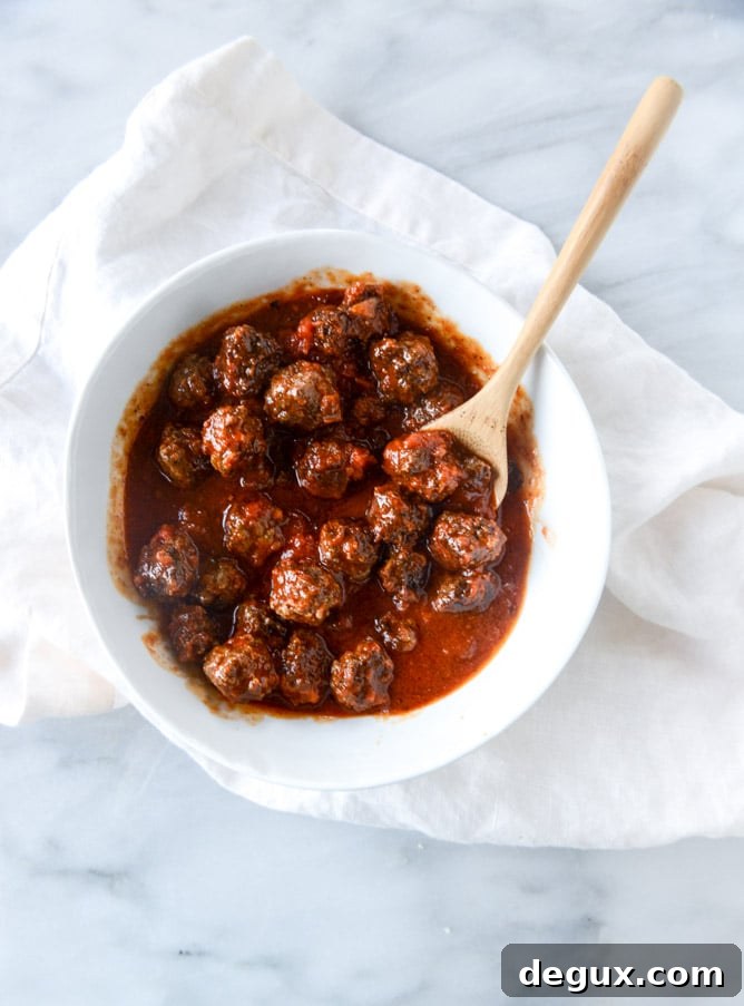 Cheesy Bucatini Pie with Mini Meatballs Recipe 6 cheesy bucatini pie with mini meatballs I howsweeteats.com