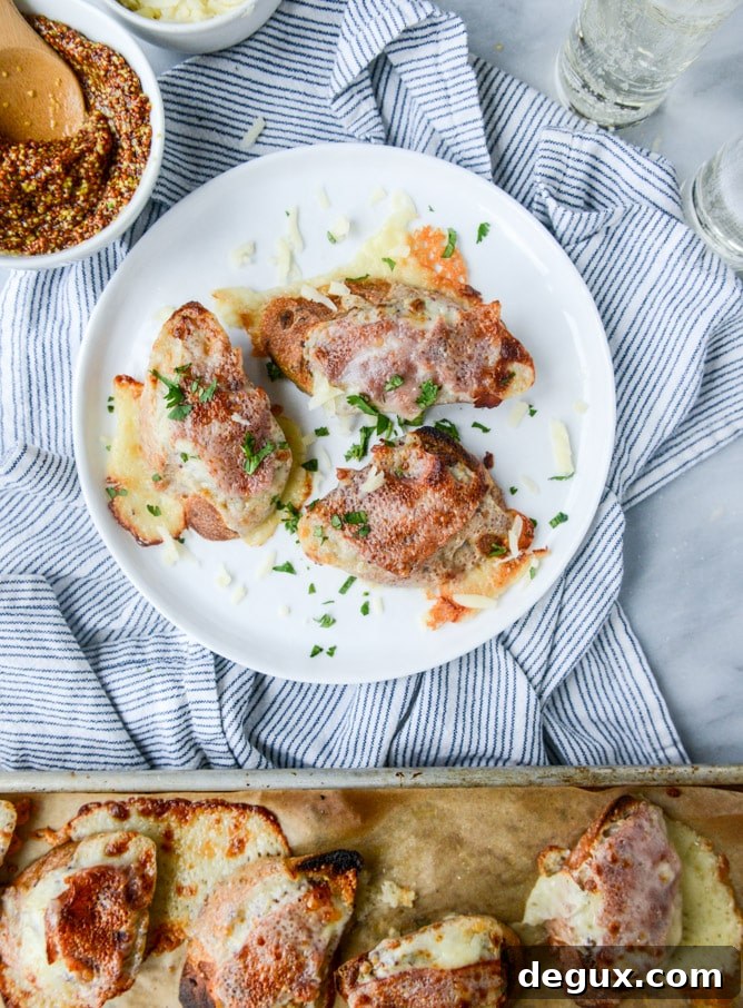 croque monsieur crostini I howsweeteats.com