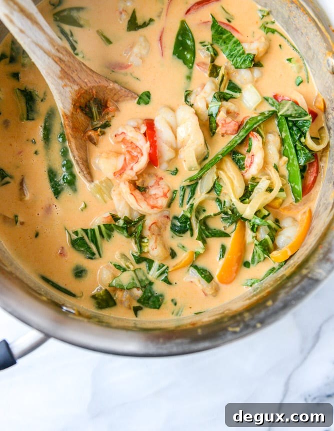 thai coconut curry shrimp noodle bowls I howsweeteats.com