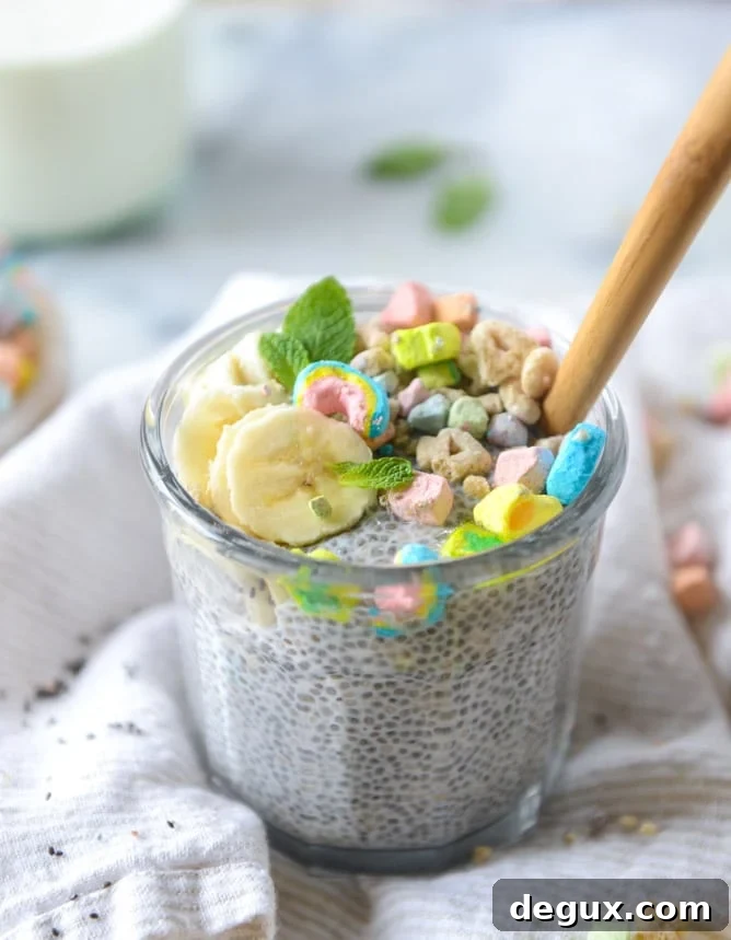 Cereal Milk Chia Pudding with Lucky Charms Crumble 10 cereal milk chia pudding with lucky charms crumbs I howsweeteats.com