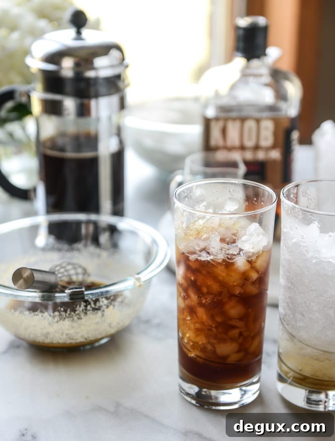 iced whiskey coffees with whiskey syrup I howsweeteats.com