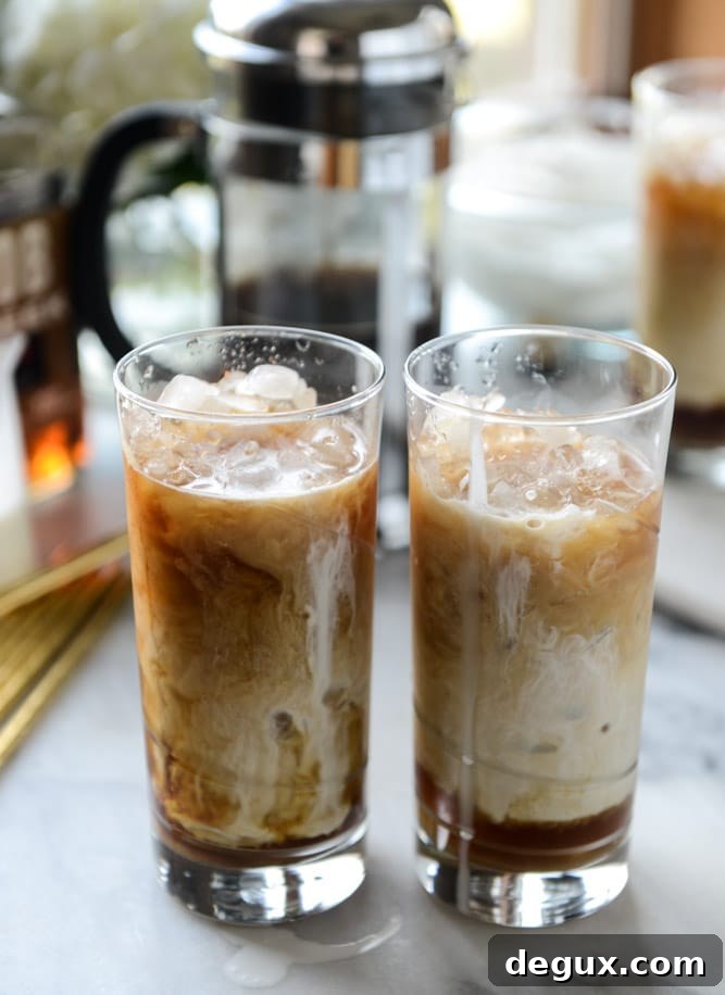 iced whiskey coffees with whiskey syrup I howsweeteats.com