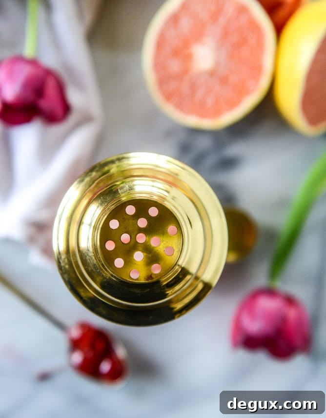 grapefruit daiqiuris I howsweeteats.com