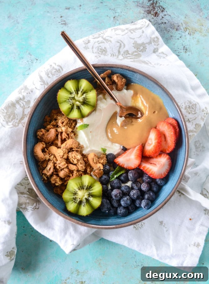 cashew butter granola I howsweeteats.com