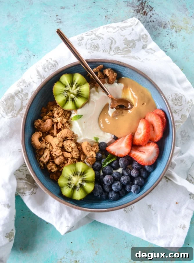 cashew butter granola I howsweeteats.com