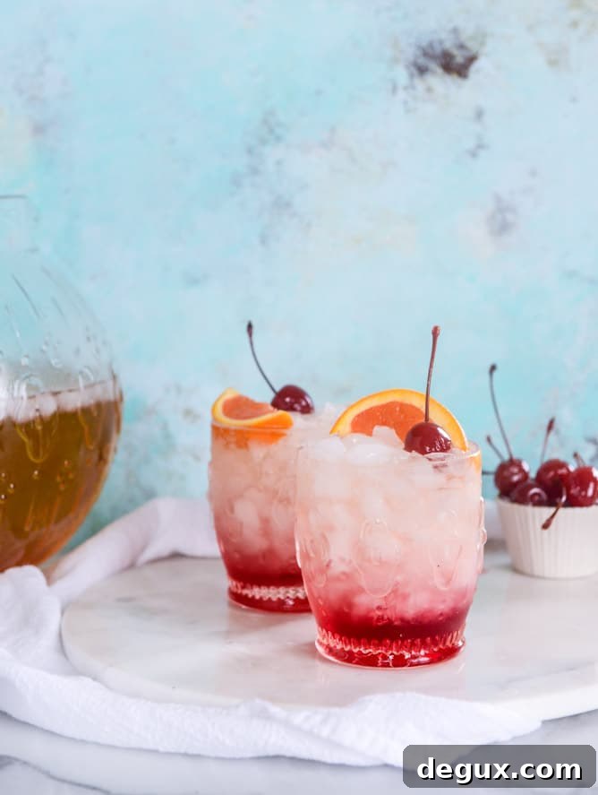 amaretto bourbon punch I howsweeteats.com