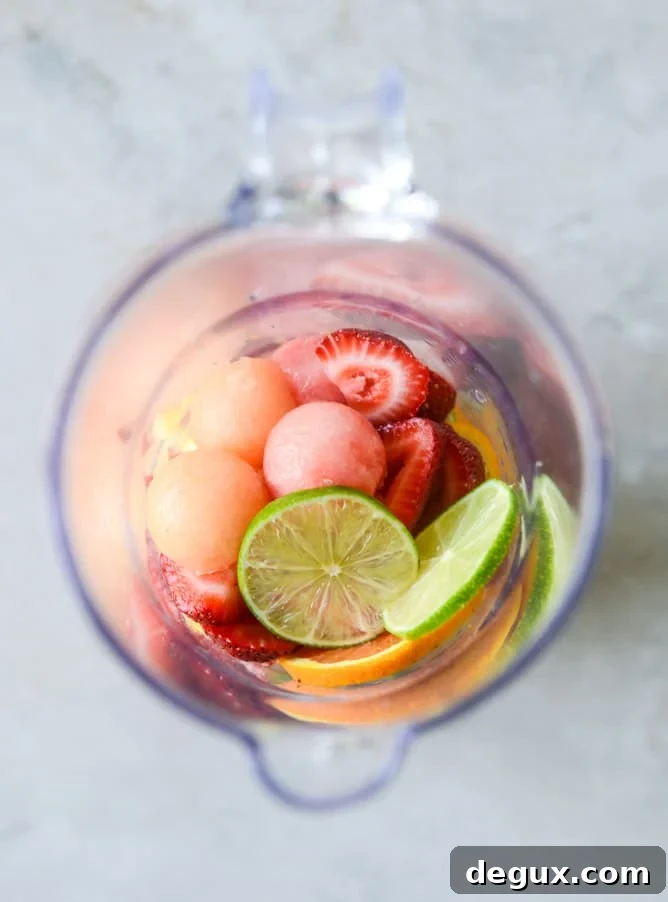 Refreshing Rosé Sangria Recipe: Sparkling Summer Cocktail Guide 4 rosé sangria I howsweeteats.com