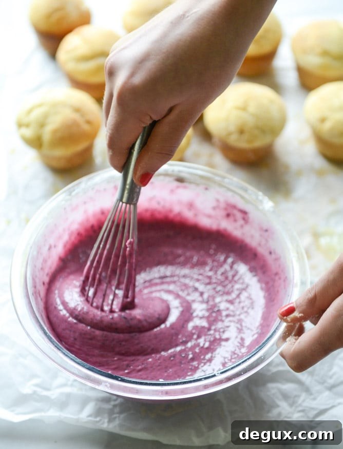 blueberry glazed doughnut muffins I howsweeteats.com