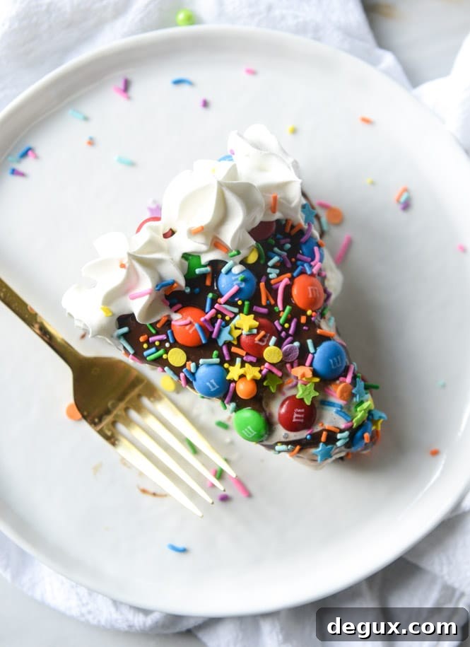 Confetti Ice Cream Fudge Pie with M&M's 2 confetti ice cream fudge pie with M&M'S I howsweeteats.com