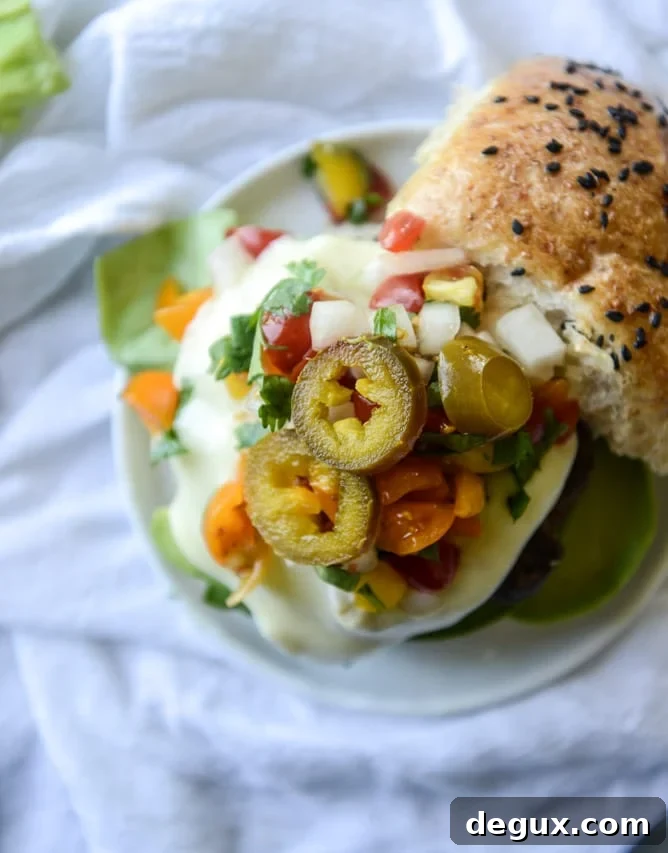 how to make queso cheese burgers I howsweeteats.com