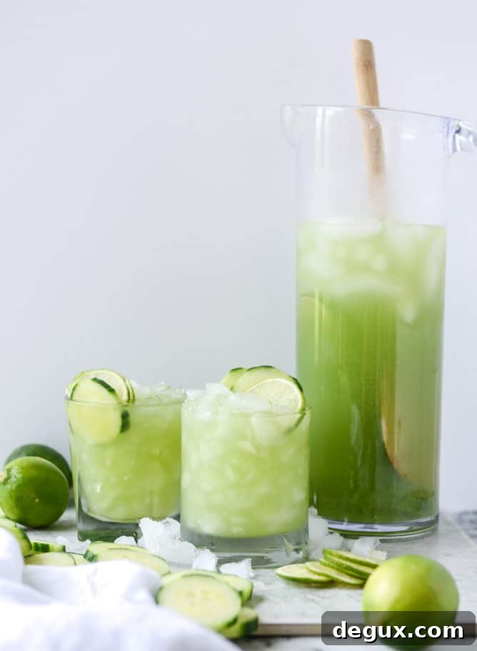 cucumber vodka soda I howsweeteats.com