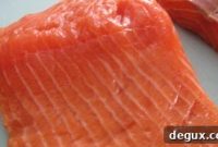 Crispy Potato-Crusted Salmon with Lemon Herb Butter