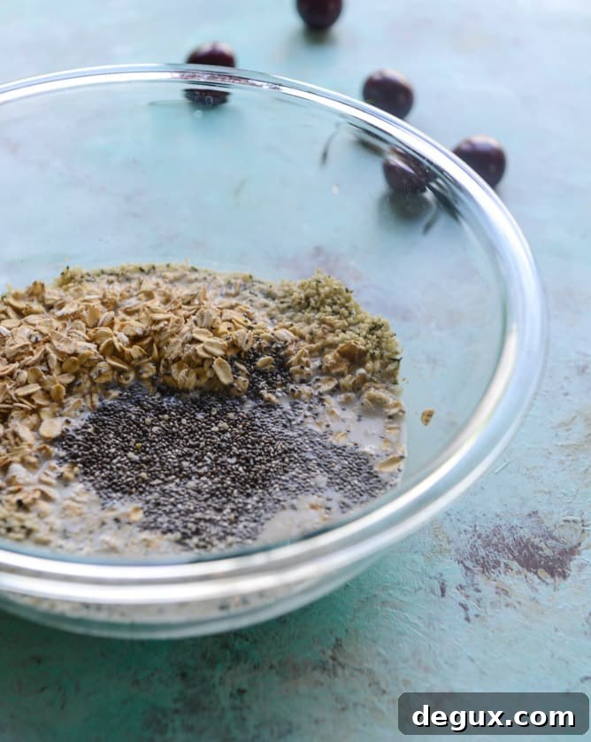 butter roasted cherry swirl overnight oats I howsweeteats.com