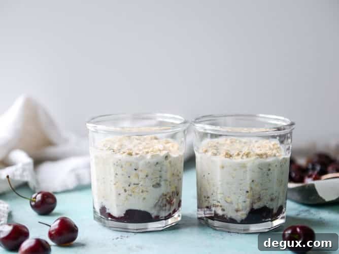 butter roasted cherry swirl overnight oats I howsweeteats.com
