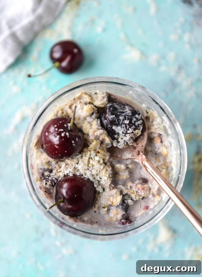 butter roasted cherry swirl overnight oats I howsweeteats.com