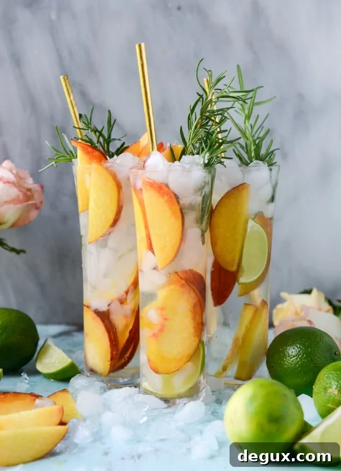 fresh peach gin and tonic I howsweeteats.com